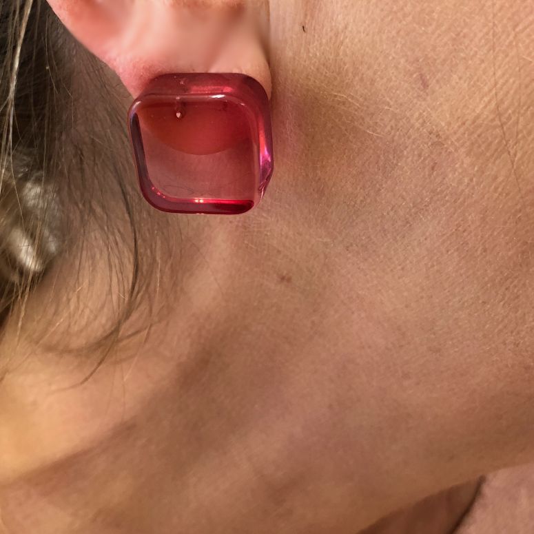 Orecchini quadrati stondati