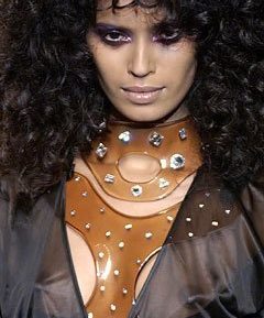 Collana sfilata moda